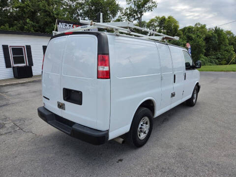 2017 Chevrolet Express 2500