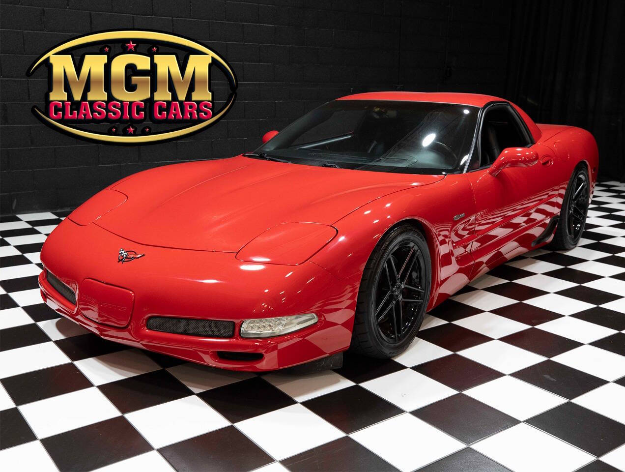 2004 Chevrolet Corvette 2