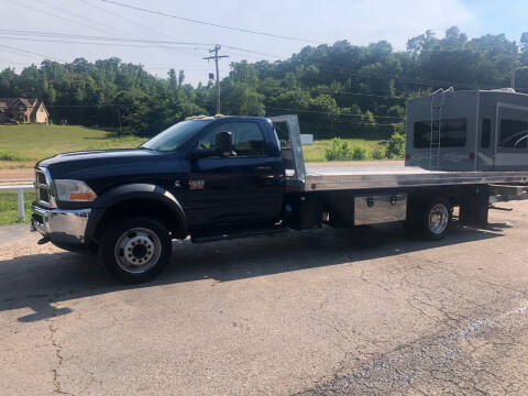 2012 RAM Ram Chassis 5500 for sale at Monroe Auto's, LLC in Parsons TN