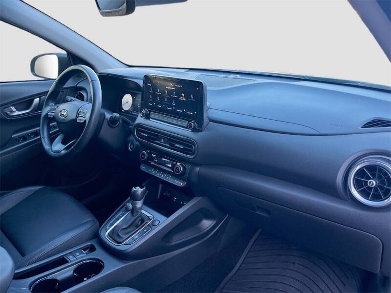 2022 Hyundai Kona Limited