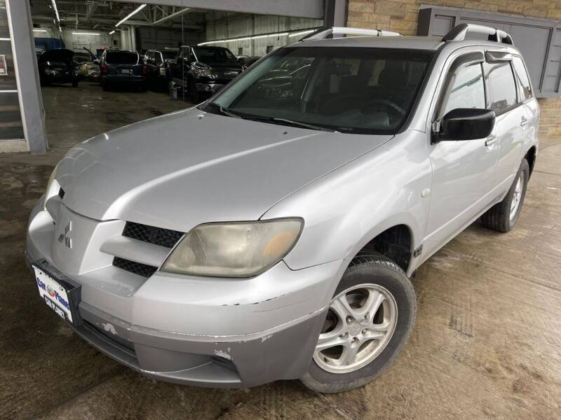 2003 Mitsubishi Outlander for sale at Car Planet Inc. in Milwaukee WI
