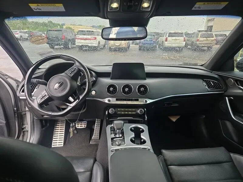 2021 Kia Stinger