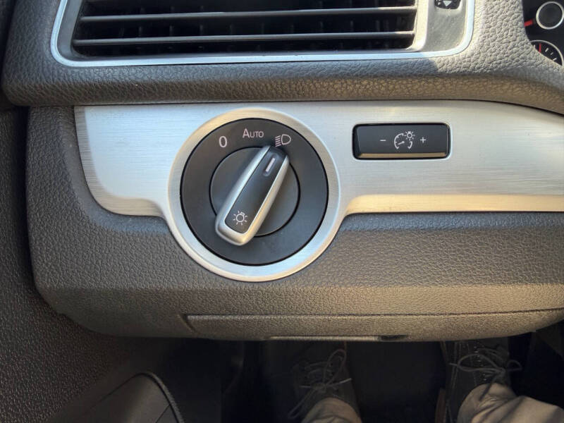 2013 Volkswagen Passat