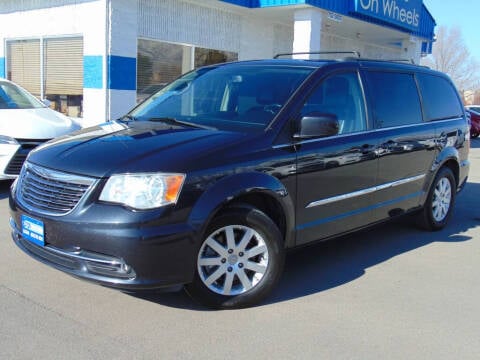 2014 Chrysler Town and Country