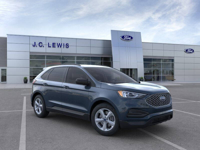 2024 Ford Edge SE