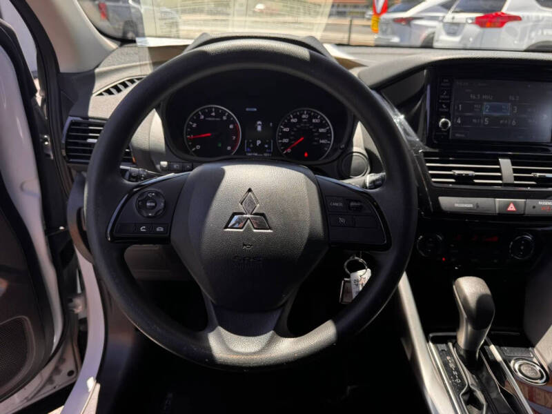 2023 Mitsubishi Eclipse Cross ES