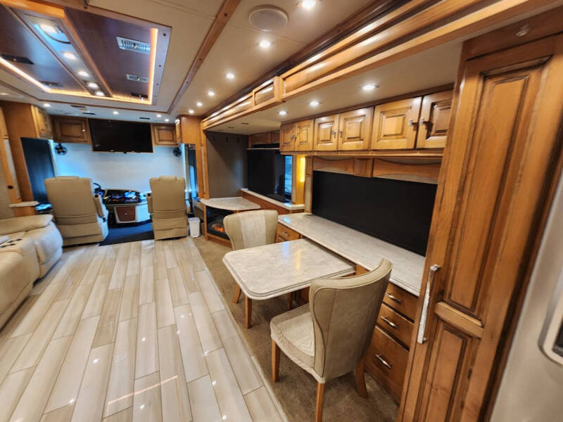2019 Tiffin PHAETON 40 ih XSH