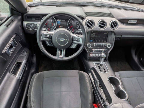 2018 Ford Mustang EcoBoost