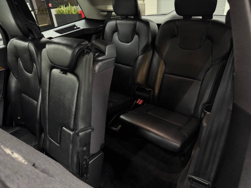 2023 Volvo XC90 B6 Plus Bright Theme 7P