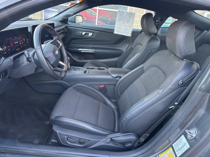 2024 Ford Mustang EcoBoost