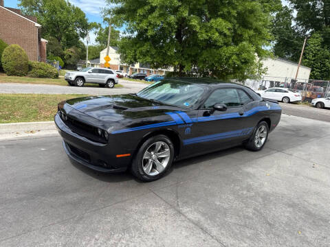 2015 Dodge Challenger SXT