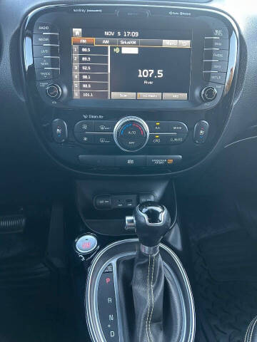2014 Kia Soul +