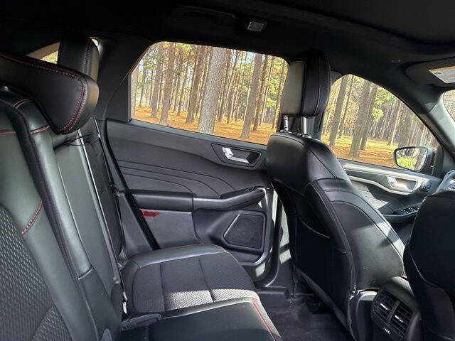 2024 Ford Escape ST-Line Select