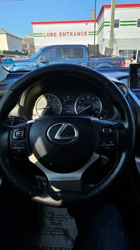2015 Lexus NX 200t