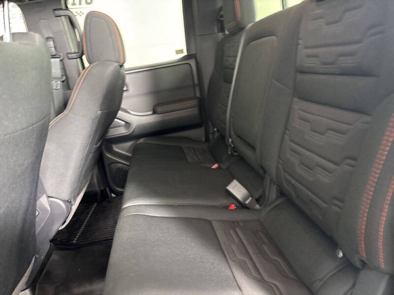 2024 Nissan Frontier PRO-4X