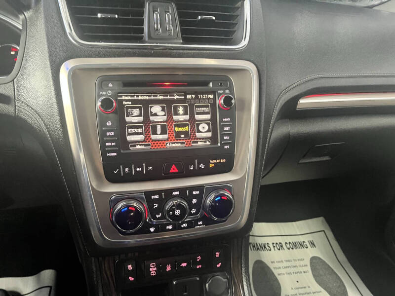 2015 GMC Acadia Denali