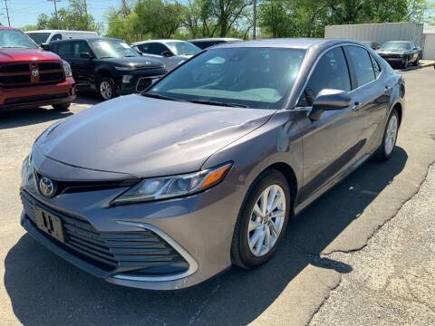2023 Toyota Camry for sale at IT GROUP in Oklahoma City OK