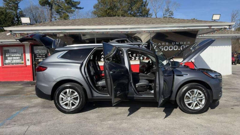 2020 Buick Enclave Essence