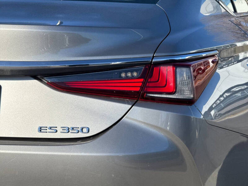 2019 Lexus ES 350