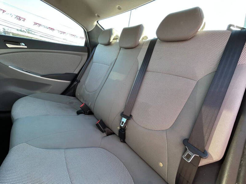 2014 Hyundai Accent GLS