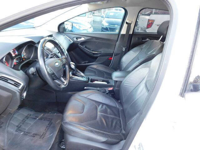 2016 Ford Focus Titanium