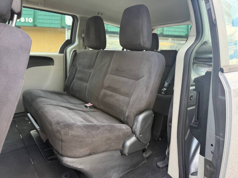 2014 Dodge Grand Caravan SE