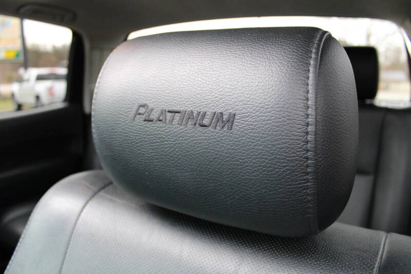 2013 Toyota Tundra Platinum