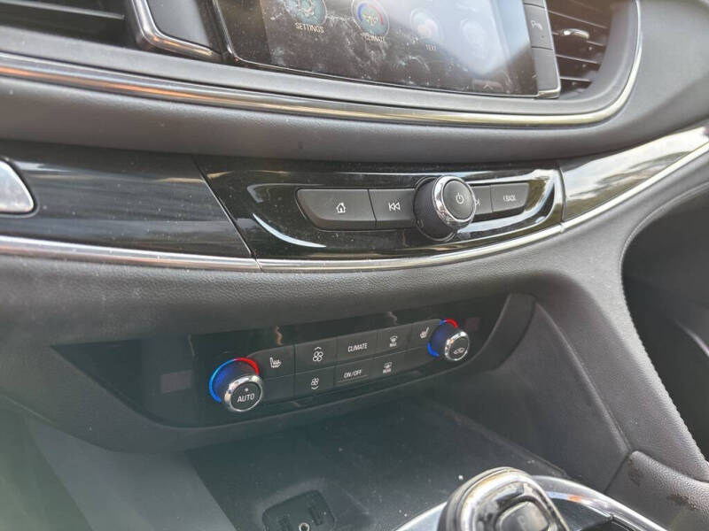 2019 Buick Enclave Essence