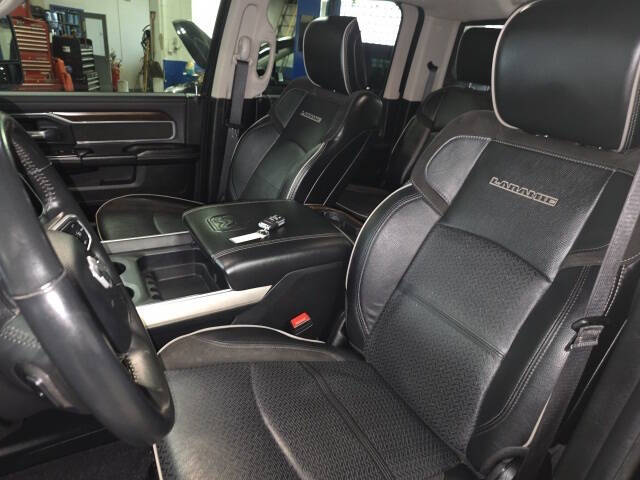 2024 RAM 3500 Laramie