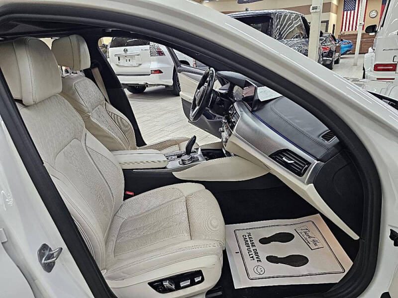 2019 BMW 5 Series 530e iPerformance