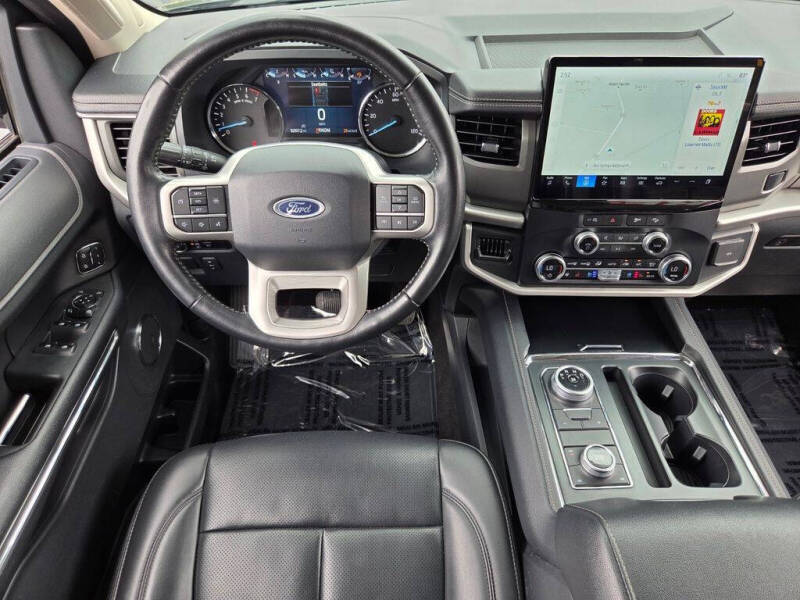 2024 Ford Expedition MAX XLT