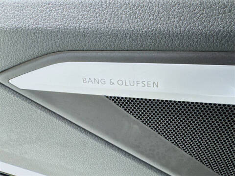 2019 Audi e-tron quattro Prestige