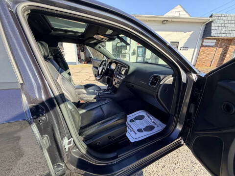 2019 Dodge Charger SXT