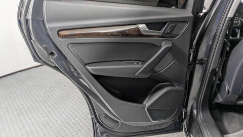 2019 Audi Q5 quattro Premium 45 TFSI