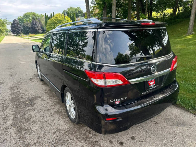2012 Nissan Quest
