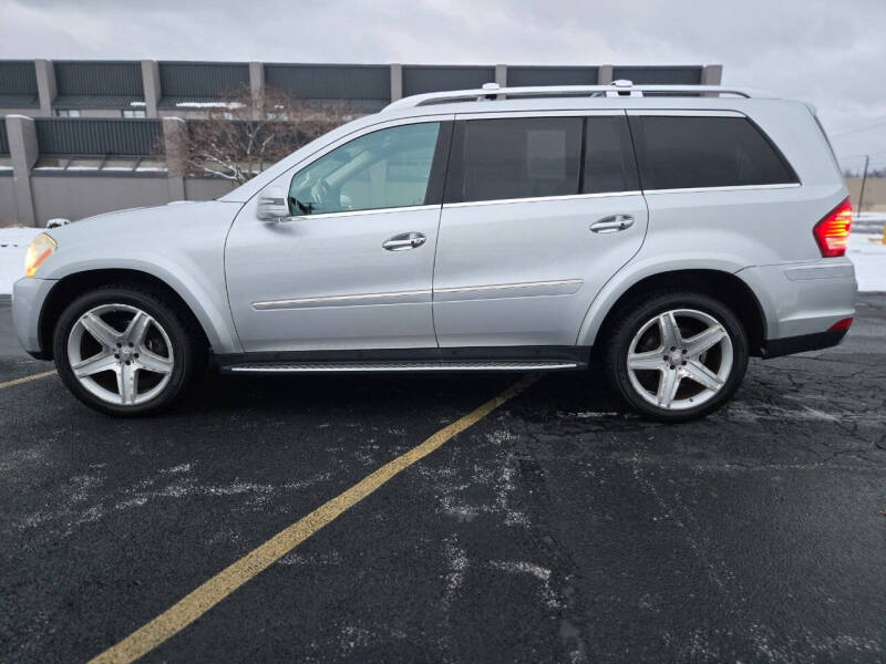 2011 Mercedes-Benz GL-Class GL 550 4MATIC