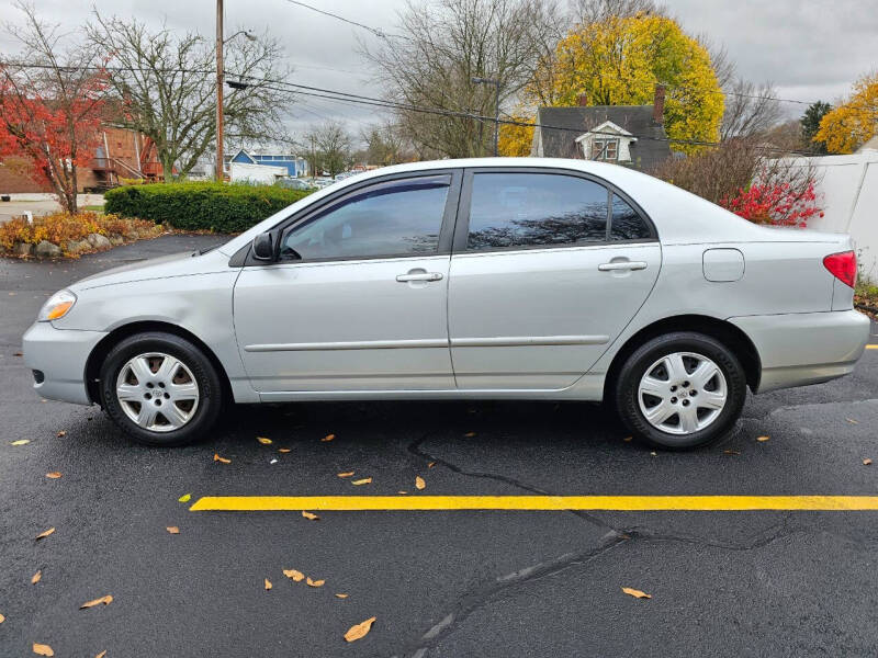 2006 Toyota Corolla LE photo 4