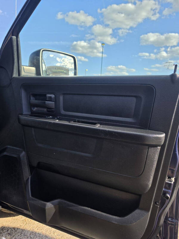 2017 RAM 1500 Express