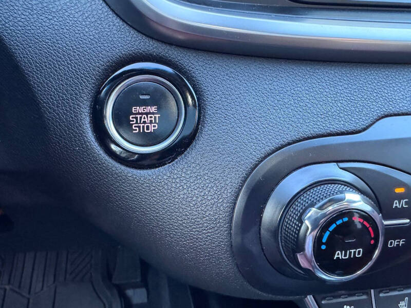 2017 Kia Sorento SX V6