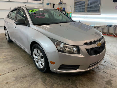 2014 Chevrolet Cruze for sale at G & G Auto Sales in Steubenville OH