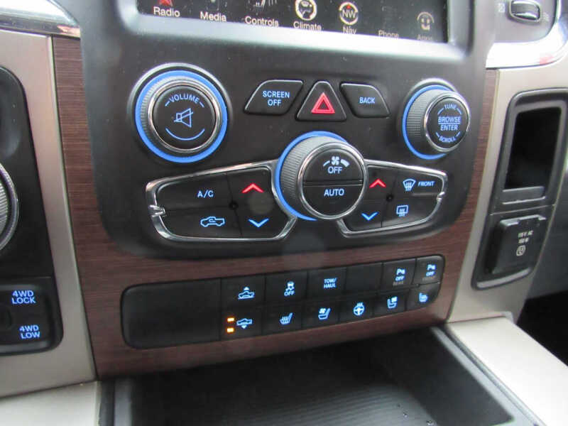 2014 RAM 1500 Laramie