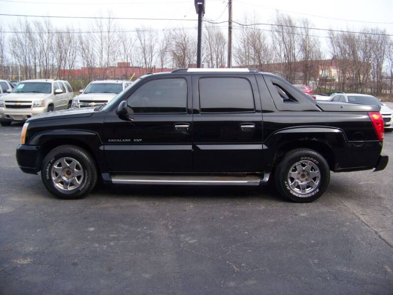 2004 Cadillac Escalade EXT for sale at C and L Auto Sales Inc. in Decatur IL
