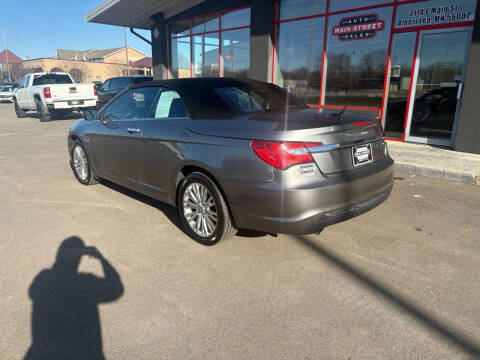 2011 Chrysler 200 Limited