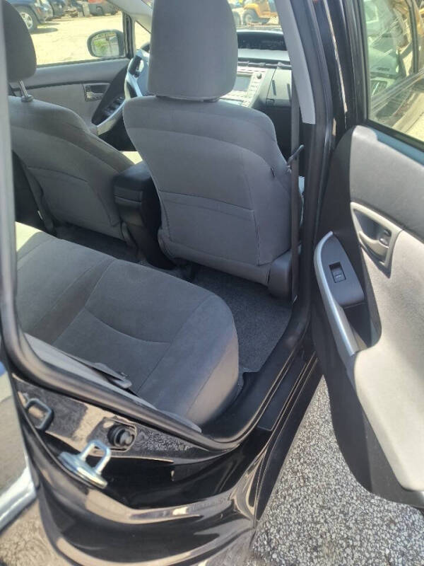 2013 Toyota Prius Three