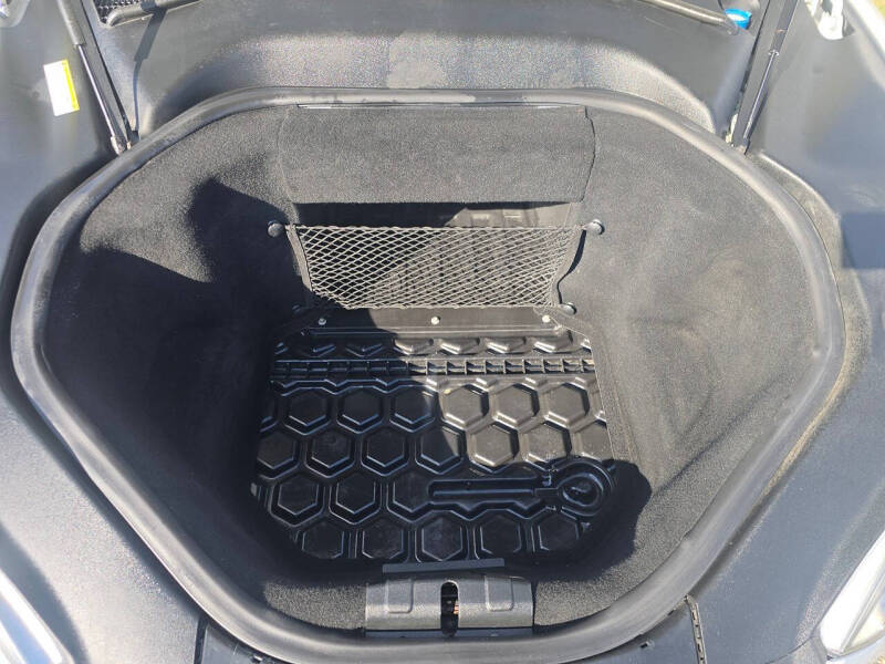 2014 Tesla Model S 85