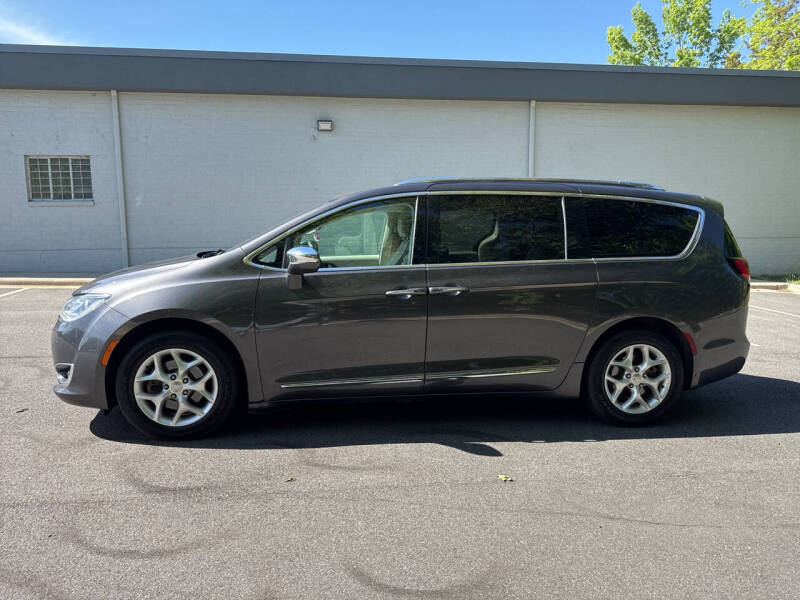 2020 Chrysler Pacifica Limited