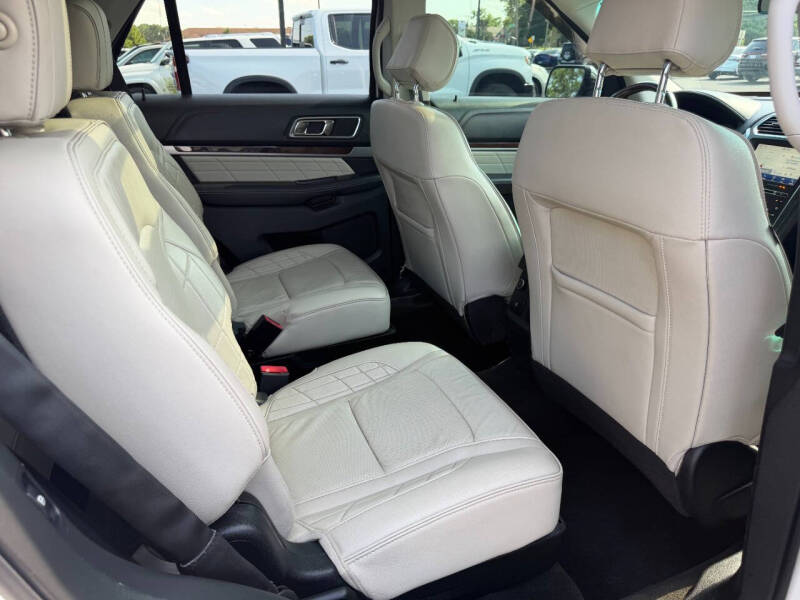 2016 Ford Explorer Platinum