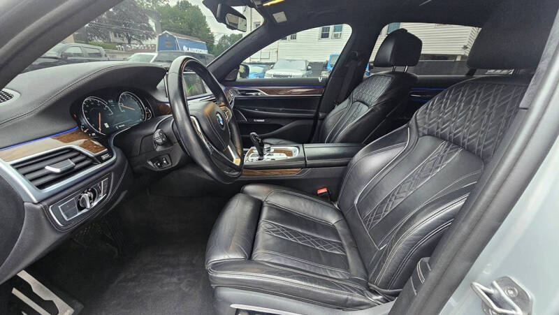 2016 BMW 7 Series 750i xDrive