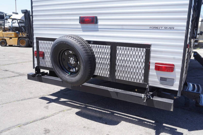 2022  Forest River  Grey Wolf Limited 26DBH