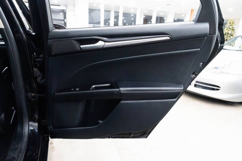 2020 Ford Fusion Titanium